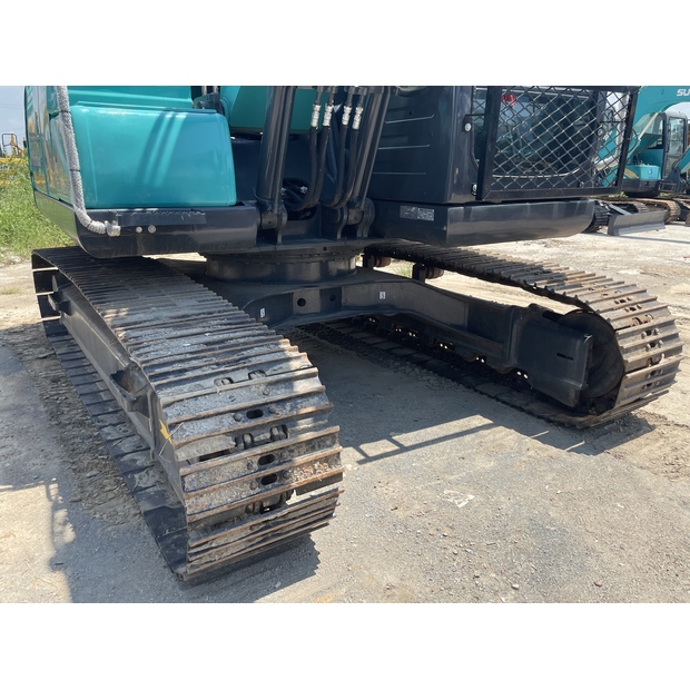 2023 كوبيلكو SK140-42038886
