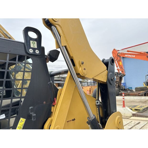 2013 Caterpillar 259B3-42039521