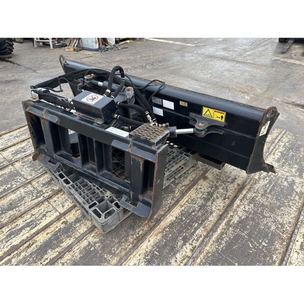 2013 Caterpillar 259B3-42039530