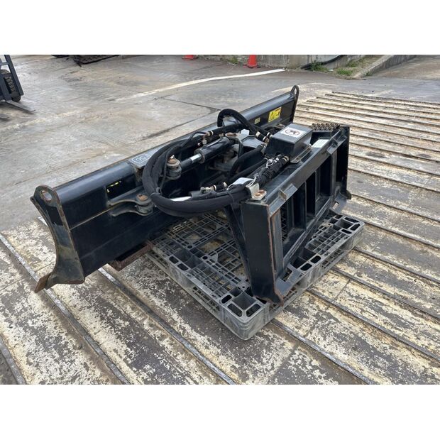 2013 Caterpillar 259B3-42039531