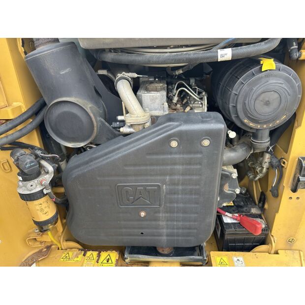 2013 Caterpillar 259B3-42039532