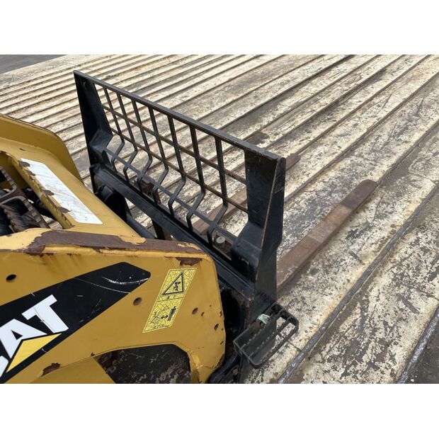 2013 Caterpillar 259B3-42039567