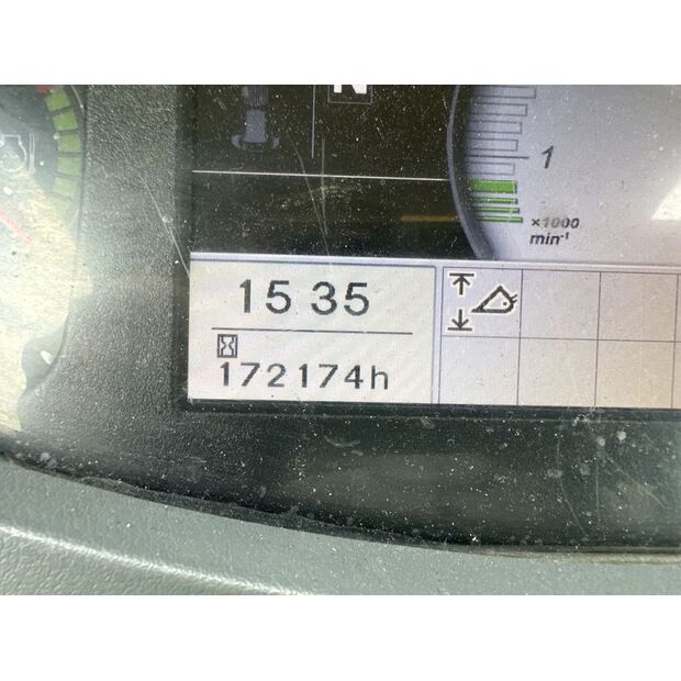 2015 هيتاشى ZW310-5B-42039588