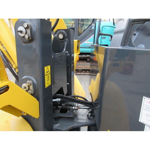 2021 Komatsu WA30-6E0-42039631