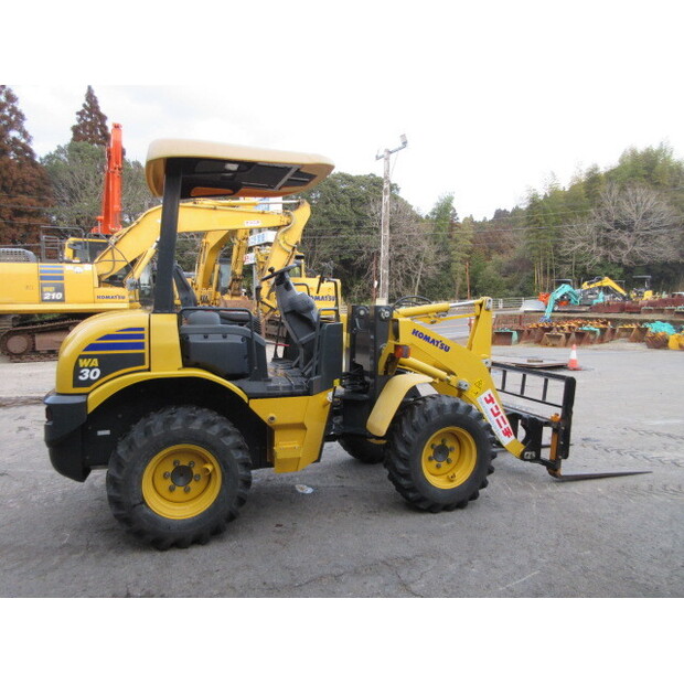 2021 Komatsu WA30-6E0-42039648