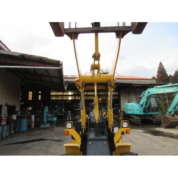 2021 Komatsu WA30-6E0-42039651
