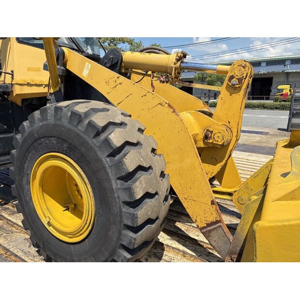 2005 Komatsu WA380-5-42039692