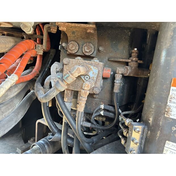 2005 Komatsu WA380-5-42039696