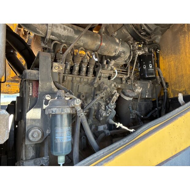 2005 Komatsu WA380-5-42039702
