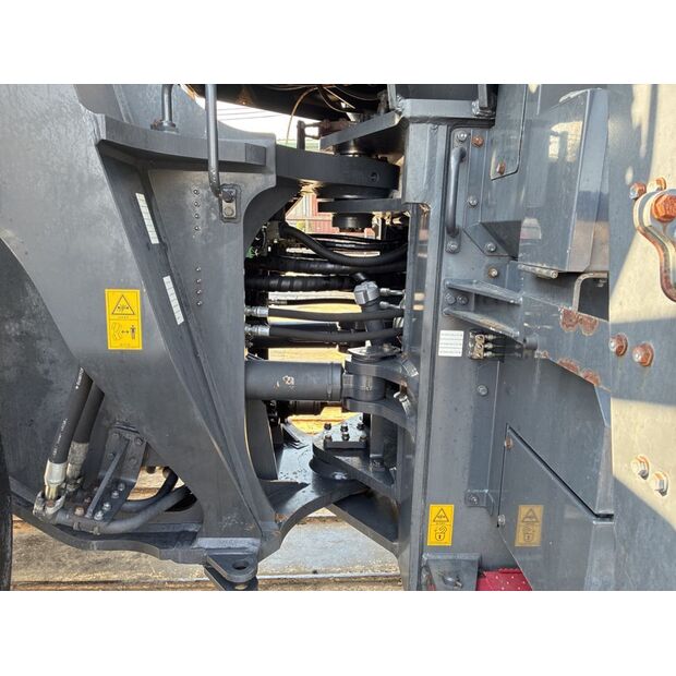 2015 Komatsu WA500-7-42039826