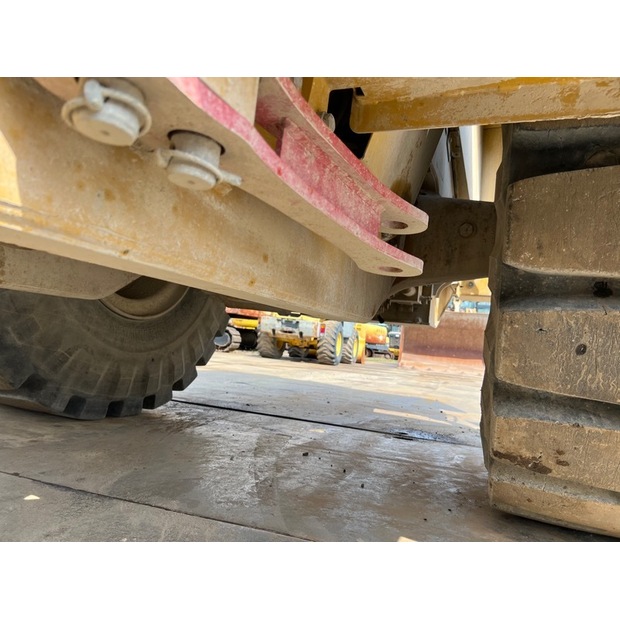 2019 كاتربيلر 972M-42040046
