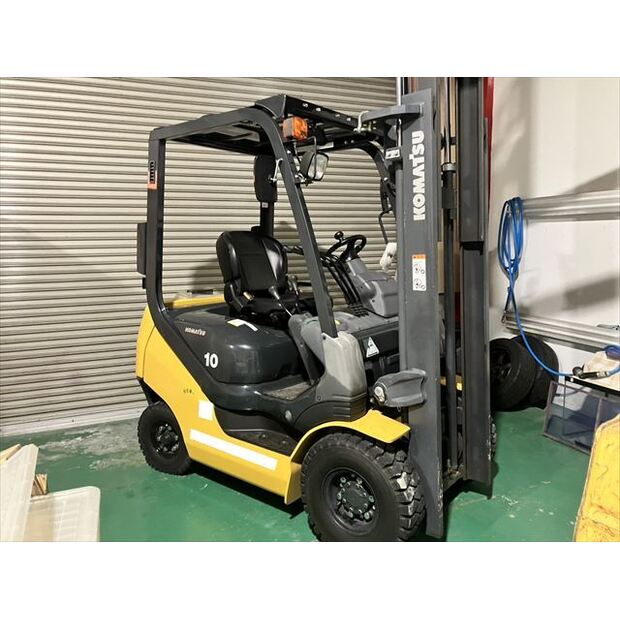 2017 كوماتسو FG10C-21-42040065
