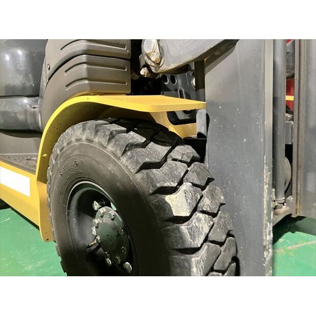 2017 كوماتسو FG10C-21-42040072