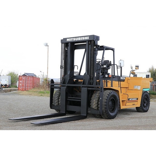 2004 MITSUBISHI FD220-42040089