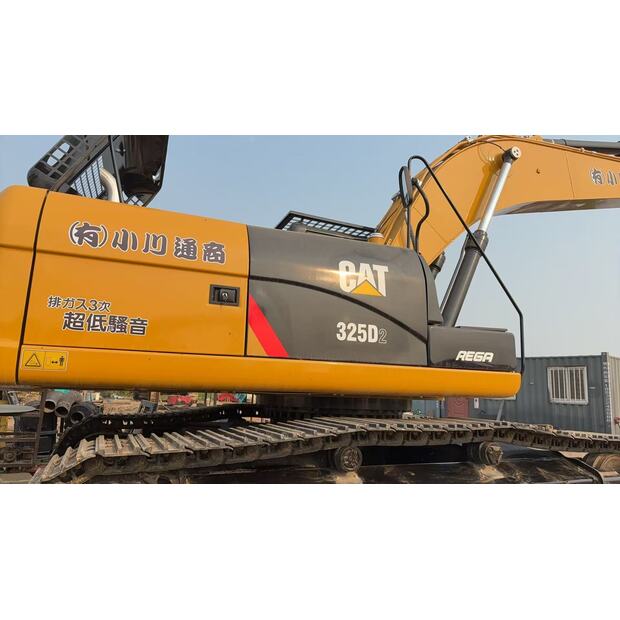 2023 كاتربيلر 325D2-42040457