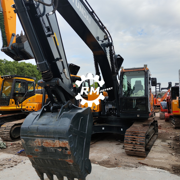 2022 Hyundai 220 LC-9S-42041398