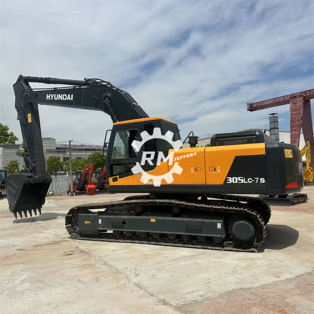 2021 هيونداي 305LC-9S-42041430