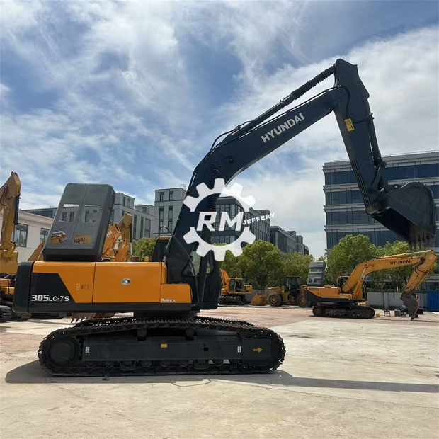 2021 هيونداي 305LC-9S-42041432