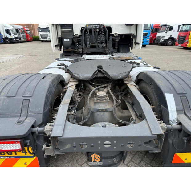 2016 Volvo FH-42041506