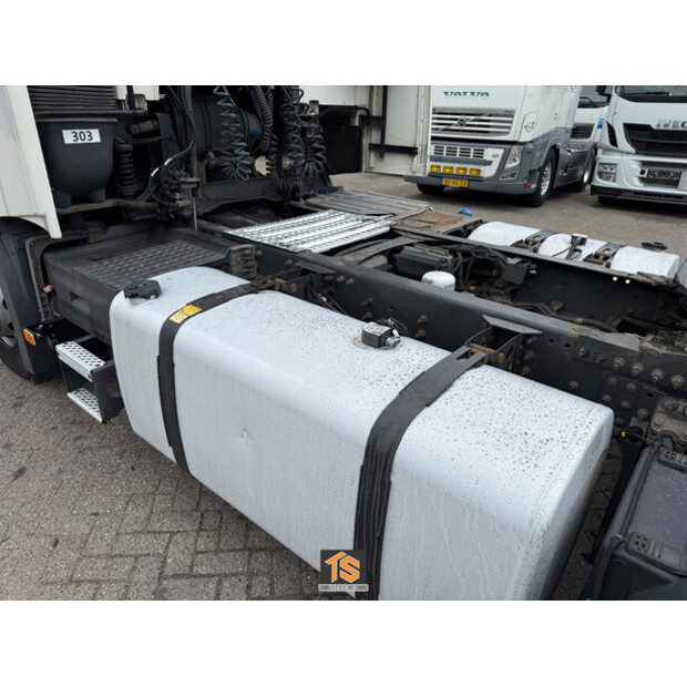 2016 Volvo FH-42041508