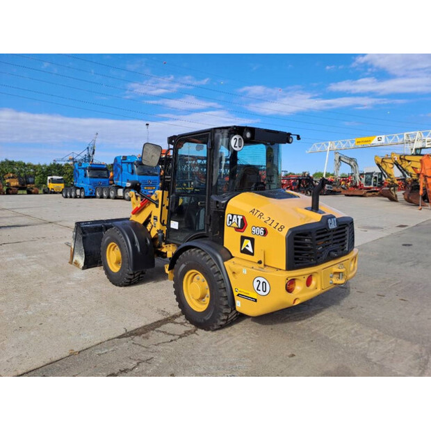 2024 Caterpillar 906-42041670
