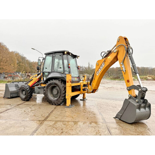 2024 كاس 770EX-42041750