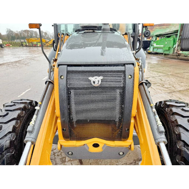 2024 كاس 770EX-42041767