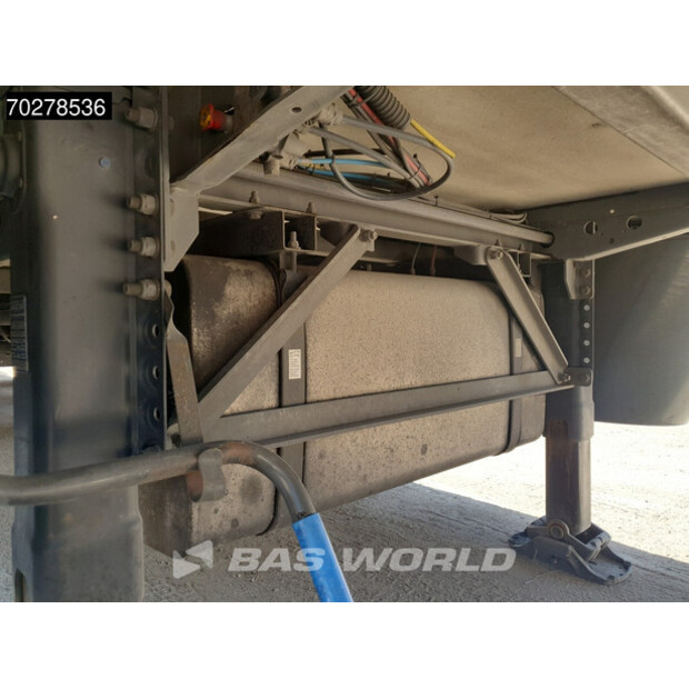 2015 لامبيريت SR2B-5T8-1B 3 axles Liftachse Palettenkasten-42042078