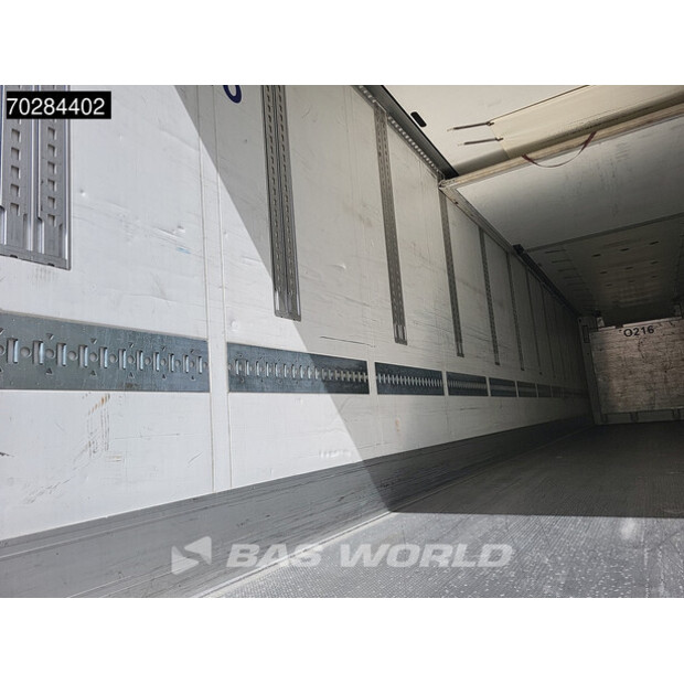 2018 Schmitz Cargobull SCB*S3B-42042263