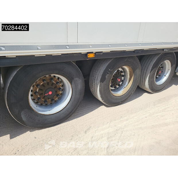 2018 Schmitz Cargobull SCB*S3B-42042273