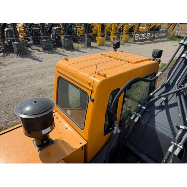 2025 Hyundai R340L-42042310