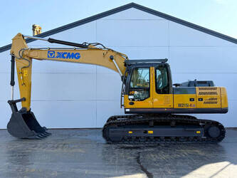 صورة ل حفارات مجنزرة 2025 اكس سي ام جي XE215i-KLC