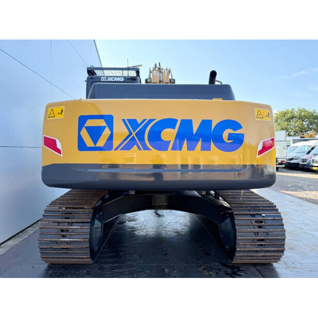 2025 اكس سي ام جي XE215i-KLC-42042399