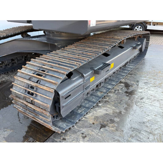 2025 اكس سي ام جي XE215i-KLC-42042414