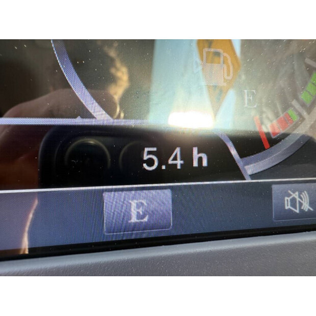 2025 اكس سي ام جي XE230CLC-42042479