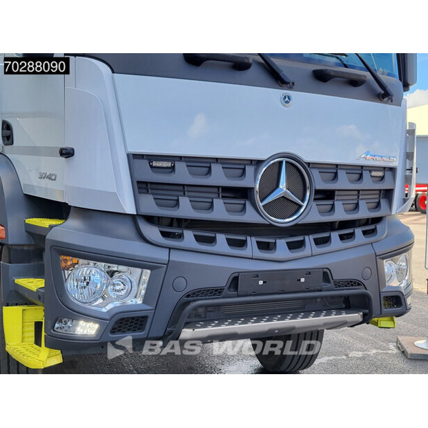 2023 Mercedes-Benz Arocs 3740-42043234