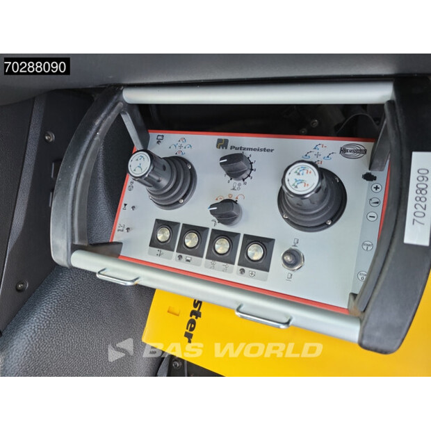 2023 Mercedes-Benz Arocs 3740-42043244