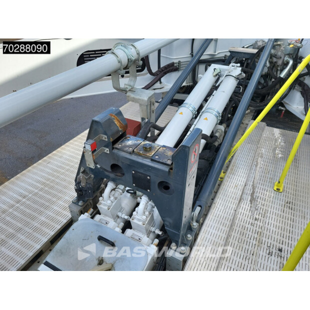 2023 Mercedes-Benz Arocs 3740-42043245
