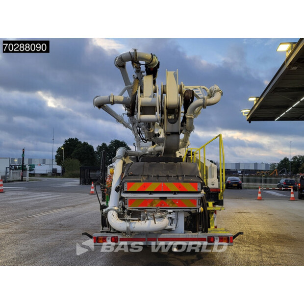 2023 Mercedes-Benz Arocs 3740-42043249