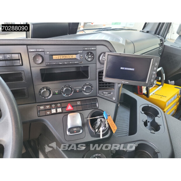 2023 Mercedes-Benz Arocs 3740-42043258
