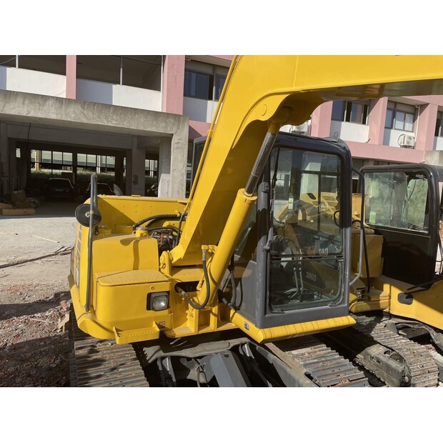2019 كوماتسو PC70-8-42043743