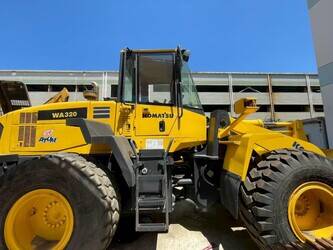 Image de CHARGEUSES SUR PNEUS 2018 Komatsu WA320