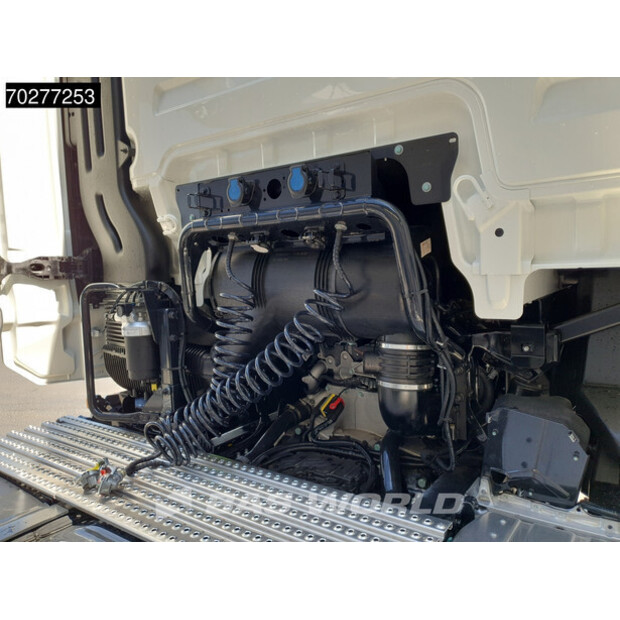 2025 MAN TGX 18.520-42044741