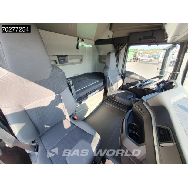 2025 MAN TGX 18.520-42044792