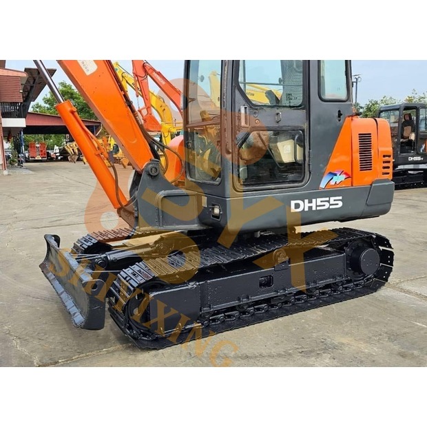 2024 دووسان DH55-42059403