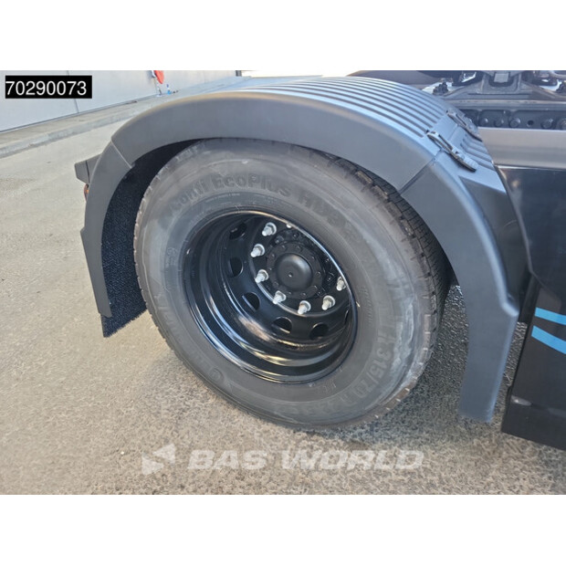 2025 Ford F-Max 500-42059975