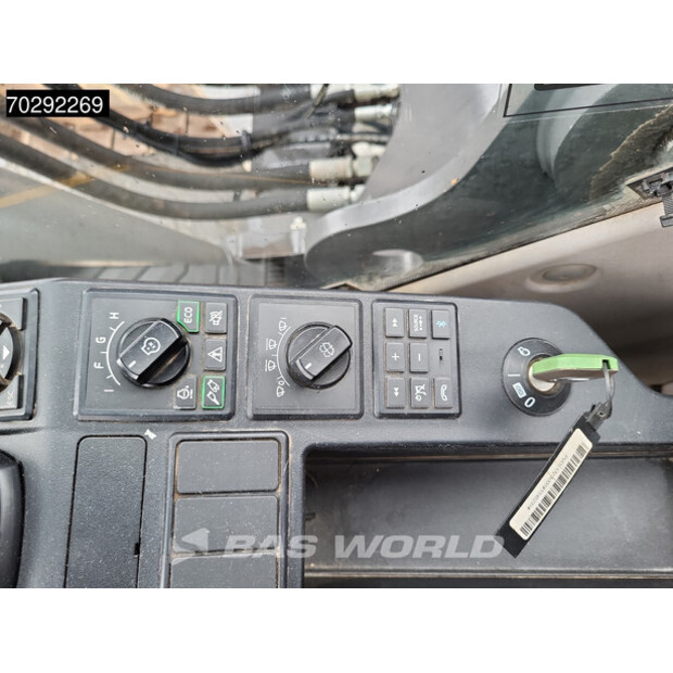 2018 Volvo EC250ENL-42060105