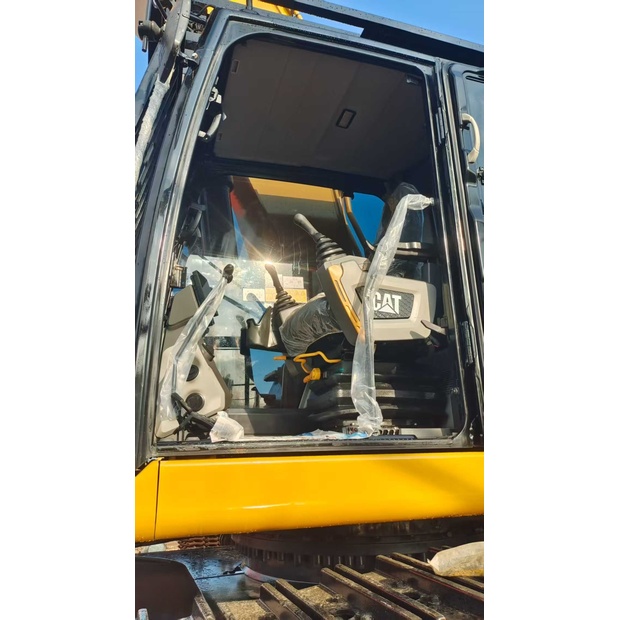 2024 Caterpillar 345GC-42060368