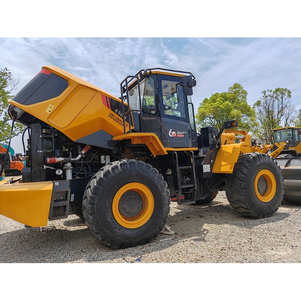 2023 LiuGong CLG856H-42061621