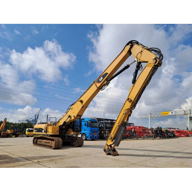 2007 كاتربيلر 330DL UHD-42061690